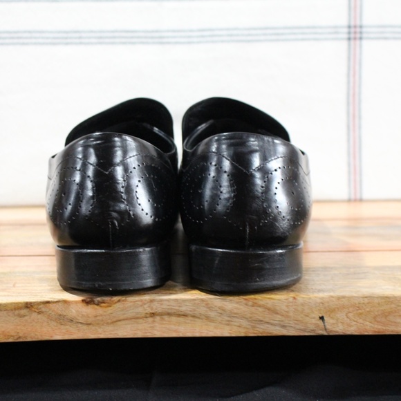 Prada Loafers Perforated Design - Picture 3 of 7